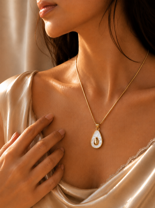Anti-Tarnish Gold Plated Dewdrop Pearl Pendant Necklace